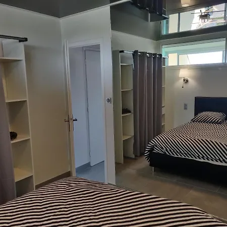 Naturiste Design אגדה