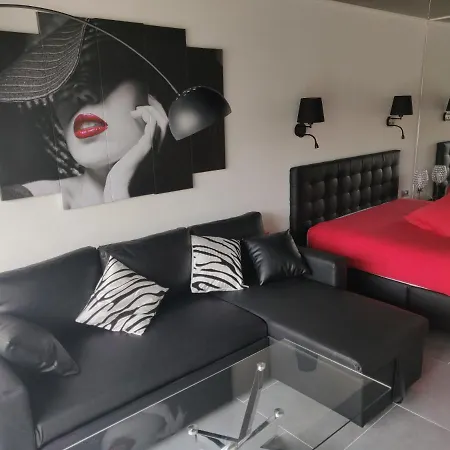 Naturiste Design * אגדה