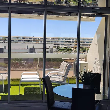 Apartment Naturiste Design