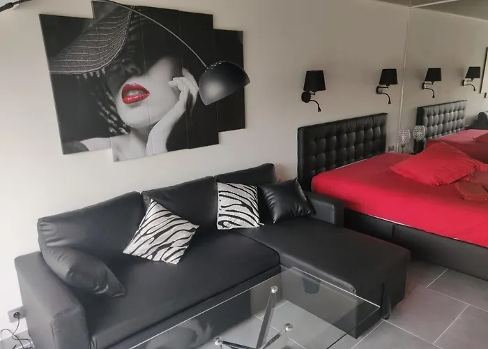 Naturiste Design * Agde